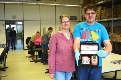 Ein für die Wiederverwendung aufbereitetes Elektrotherapiegerät der Medizintechnik Rostock GmbH